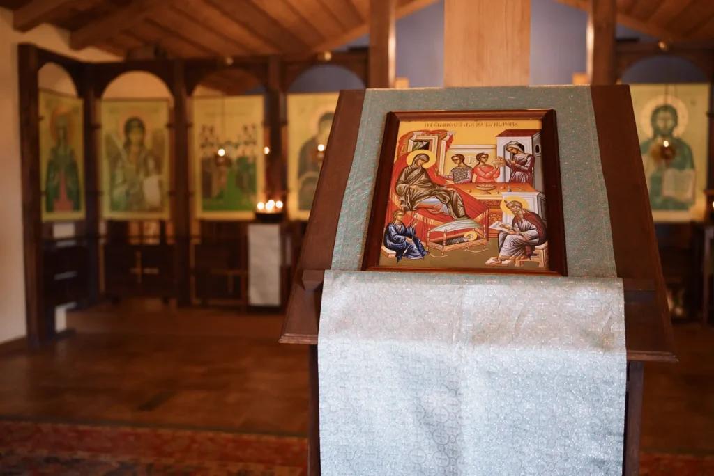 icon and iconostasis